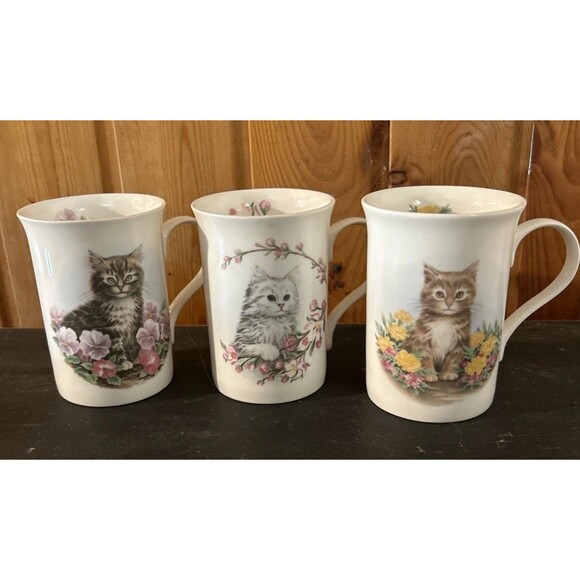 Crown Trent Other - Vintage Crown Trent Kittens in the Garden Mugs Fine Bone China England Set of 3